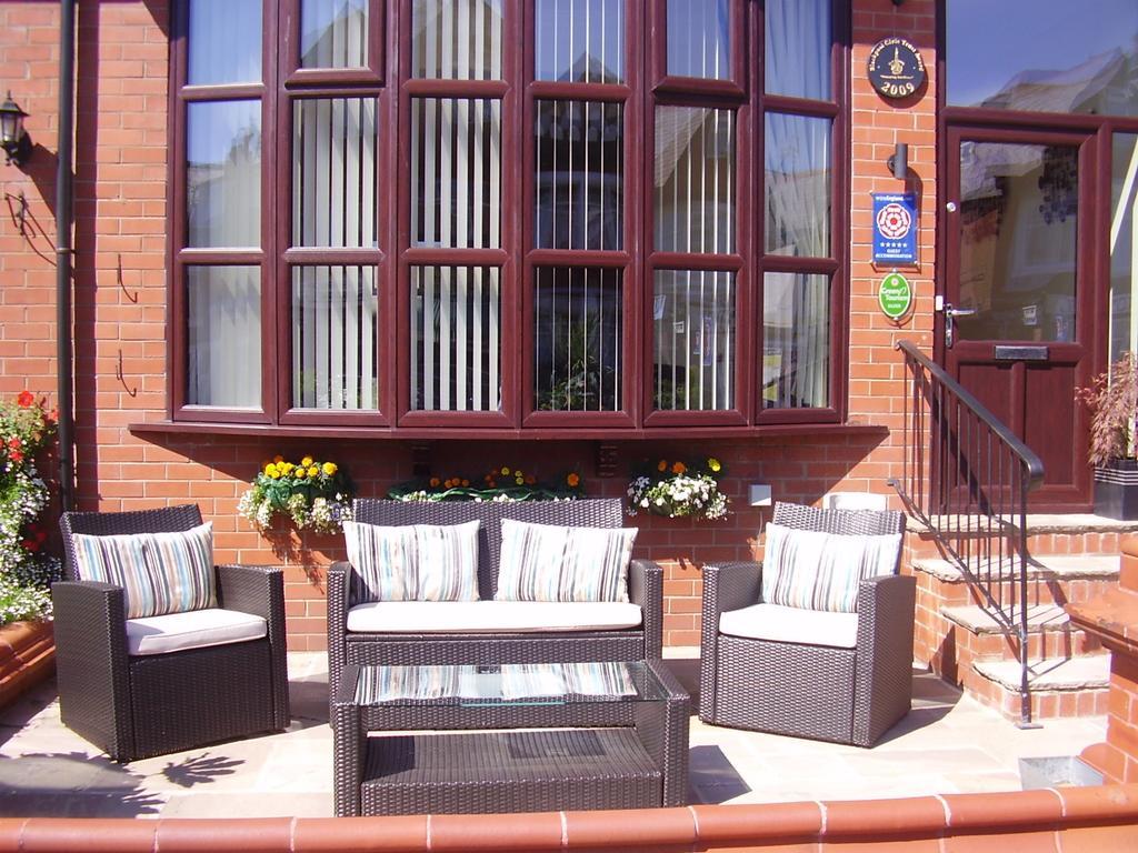 Langtrys Bed and Breakfast Blackpool Eksteriør billede